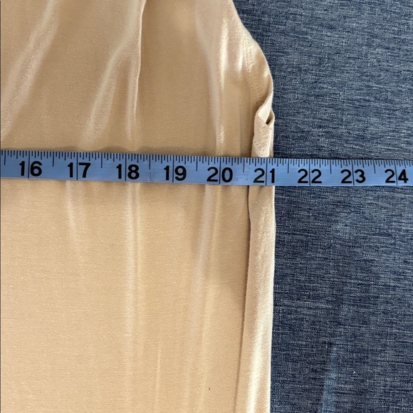 Women’s Gianni Binni Size Medium Tan Sleeveless Top - Picture 4 of 6